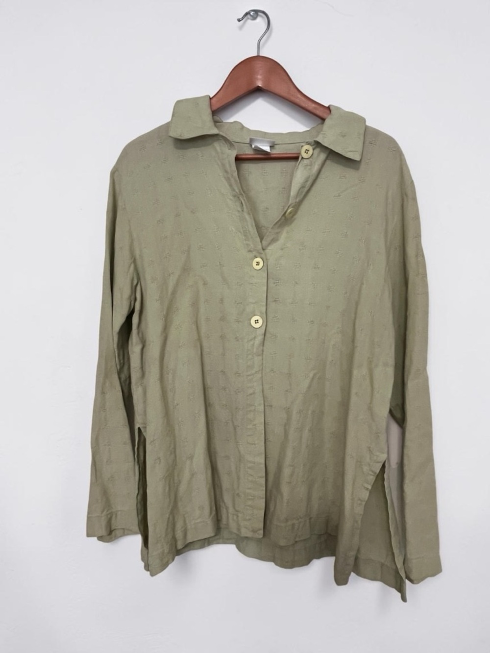 Vintage Eileen Fisher Light Olive Button-Front Long Sleeve Linen Shirt size M